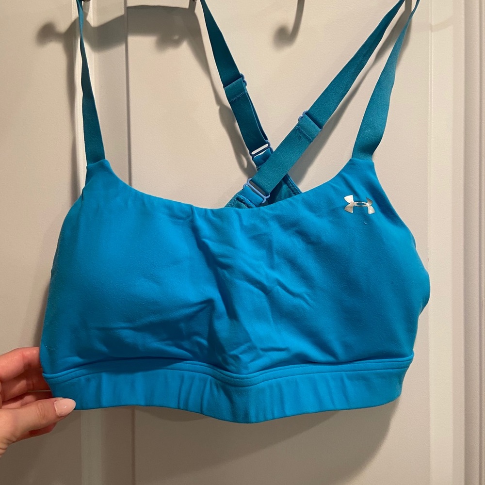 3 under Armour medium impact sports bras